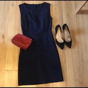 Kenneth Cole Navy Sleeveless Shift Dress, Size 2